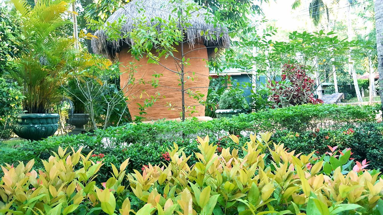 Soba Lanka Holiday Resort Melsiripura Eksteriør bilde