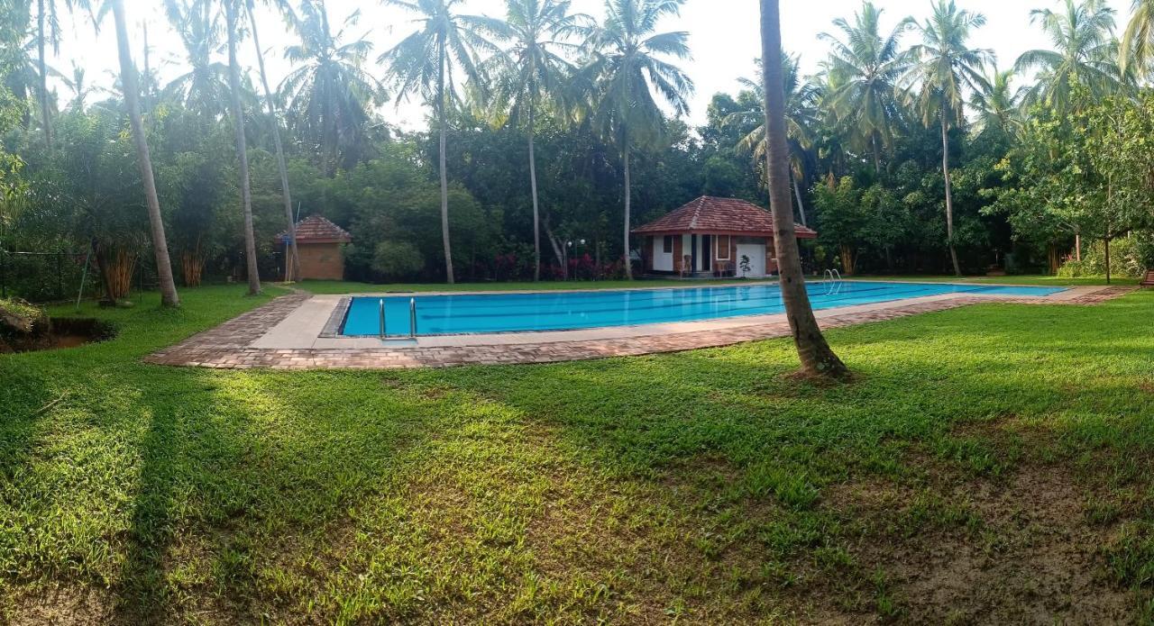 Soba Lanka Holiday Resort Melsiripura Eksteriør bilde